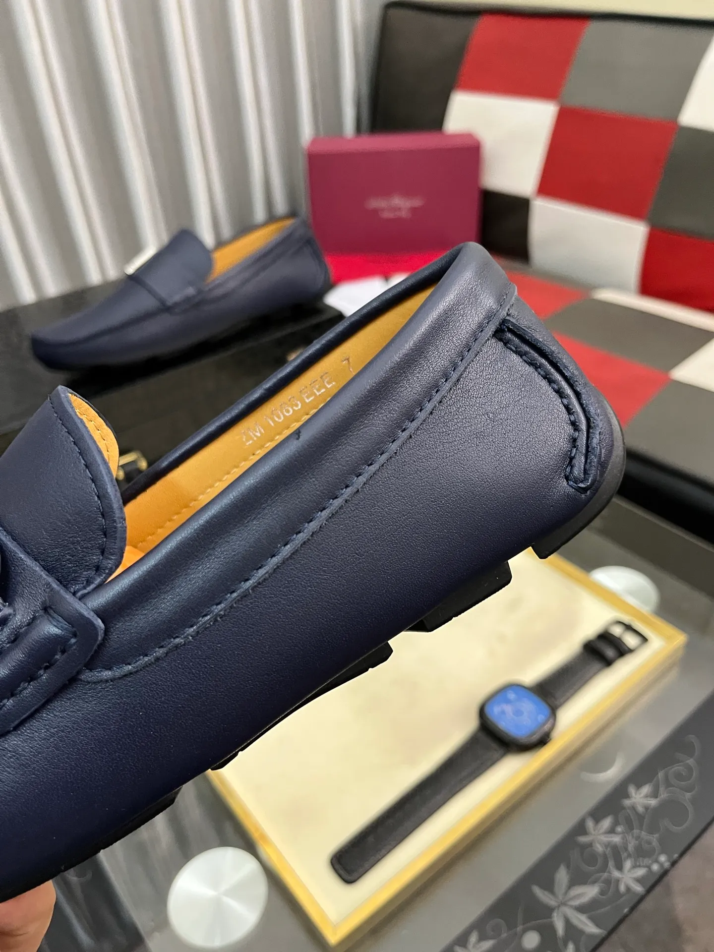 Men's shoes 💰560⌚️⌚️ Ferragamo [Ferragamo] new high-end quality framed shoes. The style is luxurious and elegant, with equal emphasis on practicality and style. We pay special attention to quality and details. The shoe last leather, workmanship and comfort are not inferior! Material: Imported first-layer soft cowhide leather upper ➕Genuine leather lining, code number: 38-446️⃣colors available